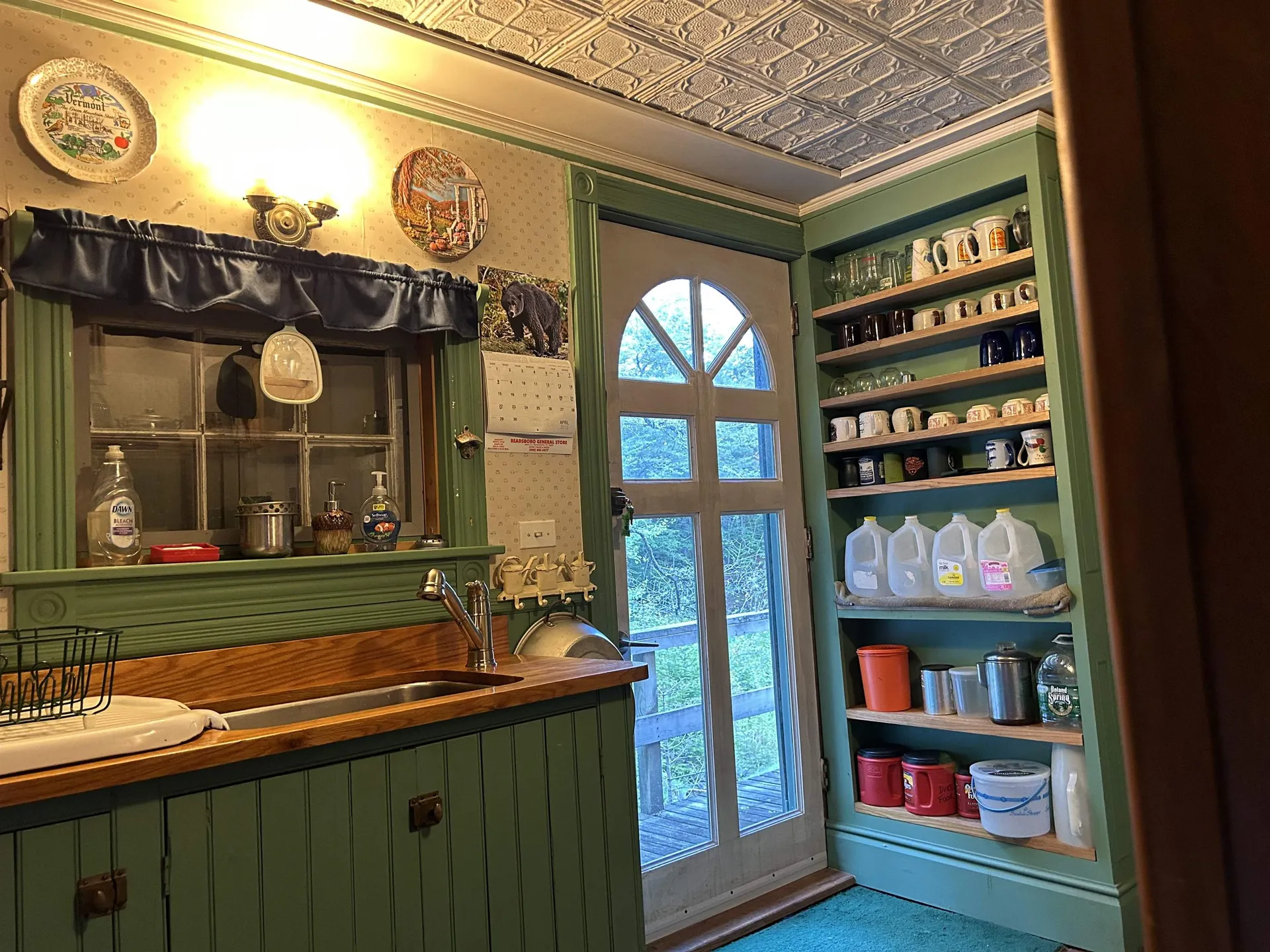 6923 Vt Route 9 Woodford VT 05201