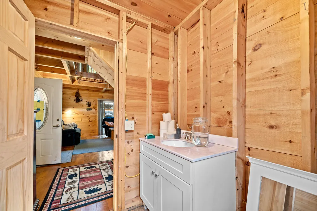 1673 Beaver Meadow Road Roxbury VT 05669