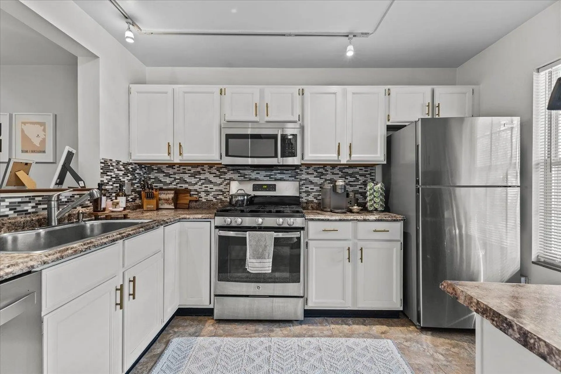 74 Abbey Road Williston VT 05495