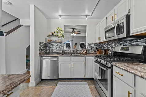 74 Abbey Road Williston VT 05495