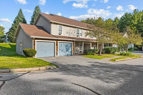 74 Abbey Road Williston VT 05495