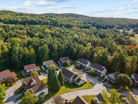 74 Abbey Road Williston VT 05495