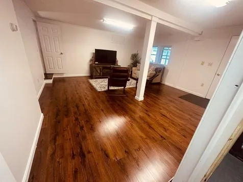 16 Snell Road Lee NH 03861