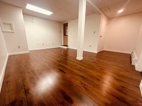 16 Snell Road Lee NH 03861