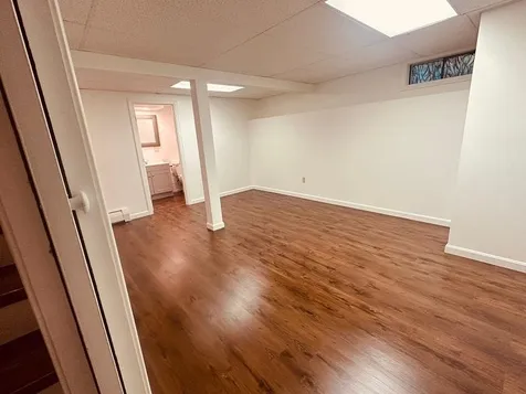 16 Snell Road Lee NH 03861