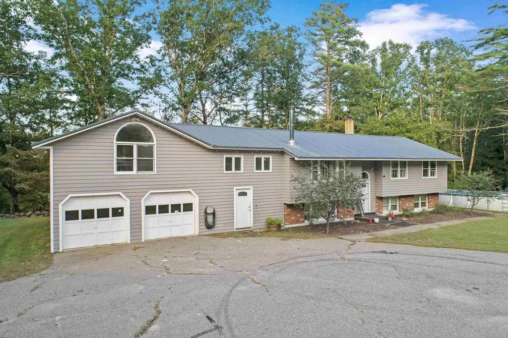 713 Hill Road Franklin NH 03235