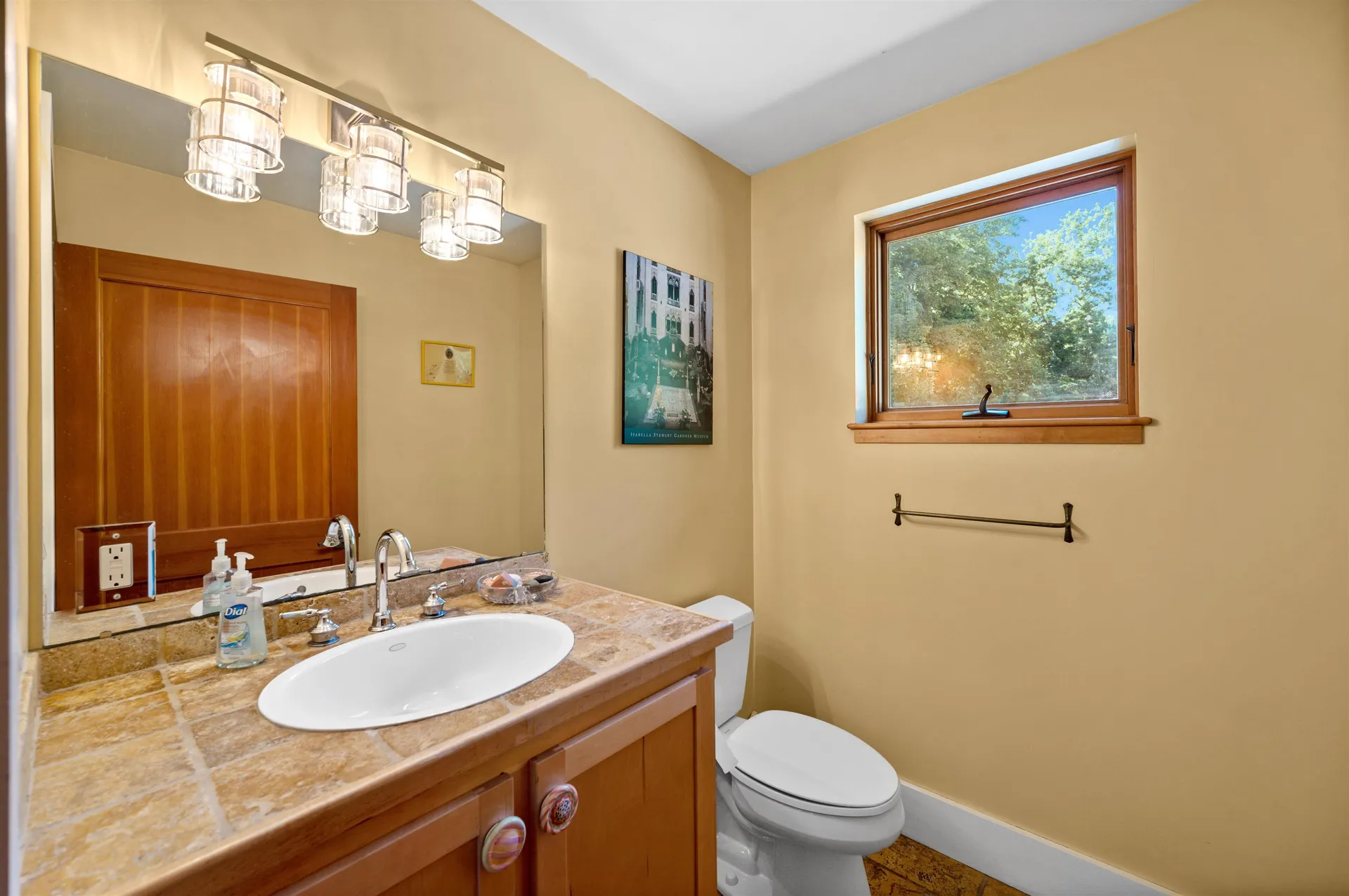 86 South Olde Carriage Road Charlotte VT 05445