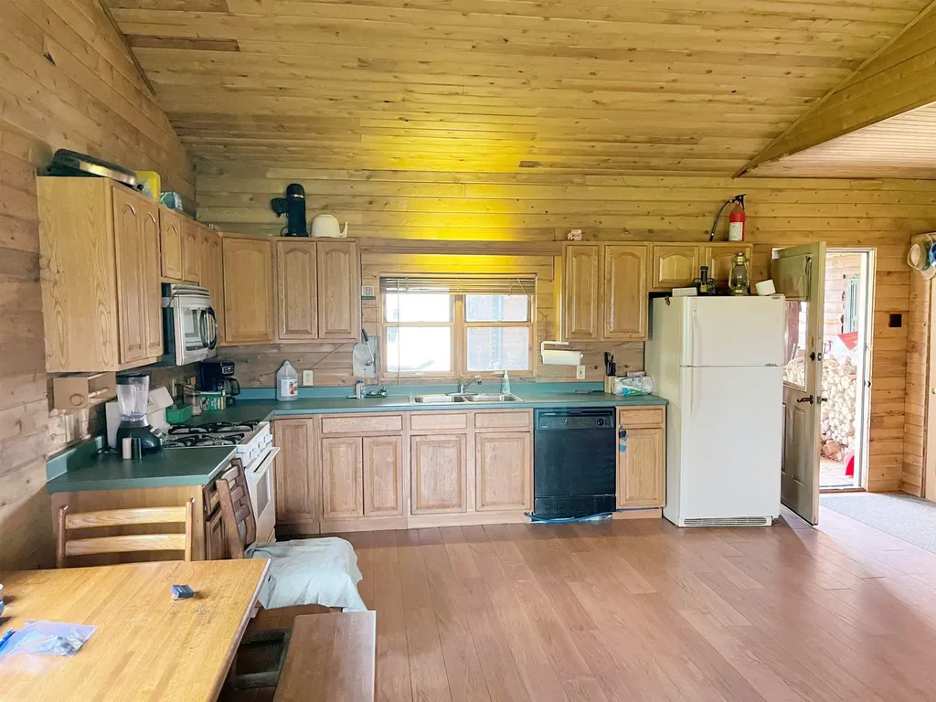 3223 Us Route 5 Irasburg VT 05845