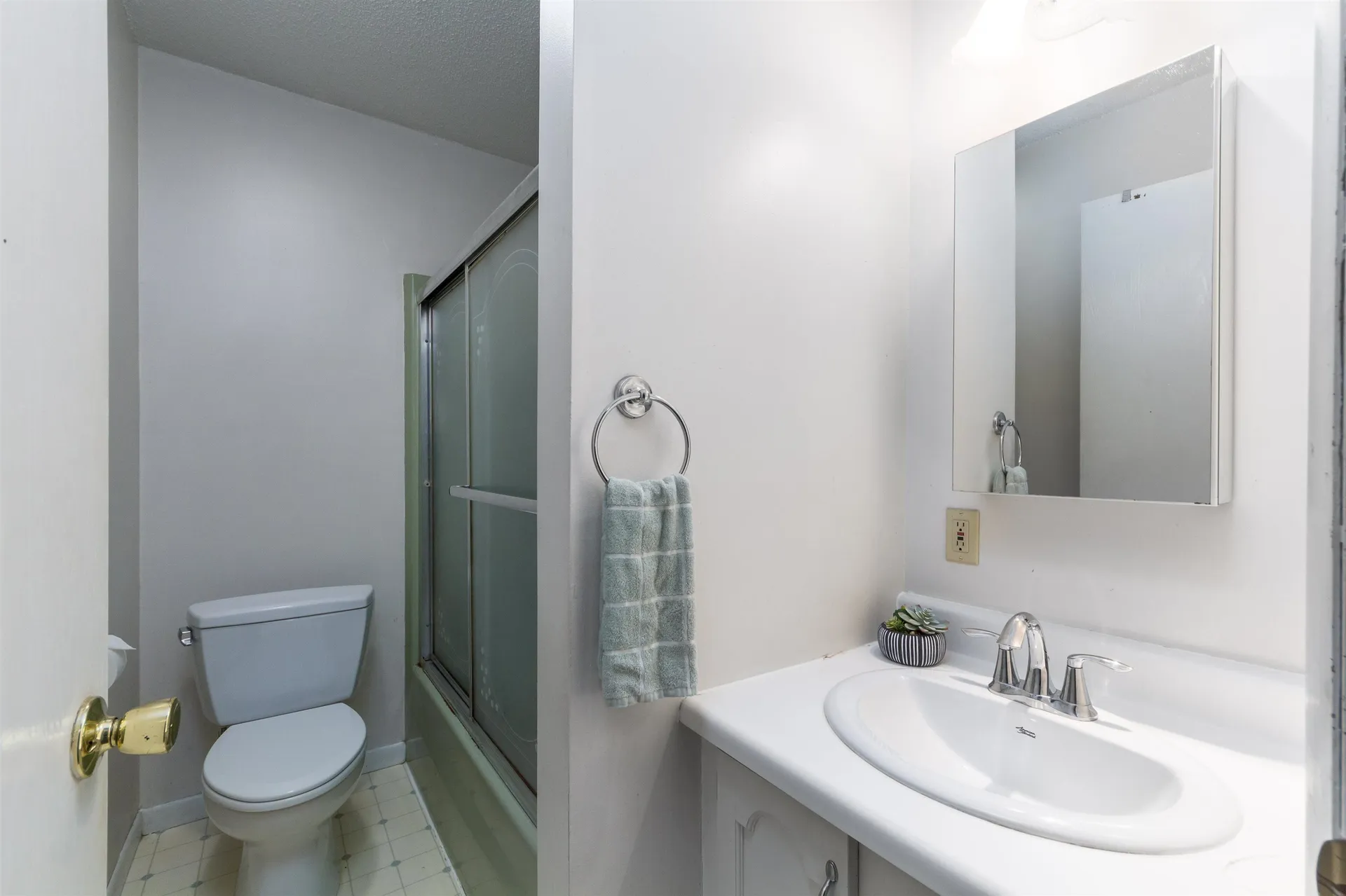 115 Sherwood Square Essex Junction VT 05452
