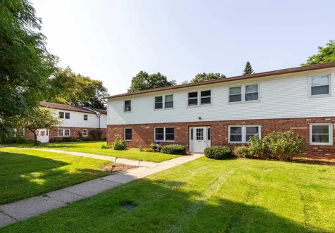 115 Sherwood Square Essex Junction VT 05452