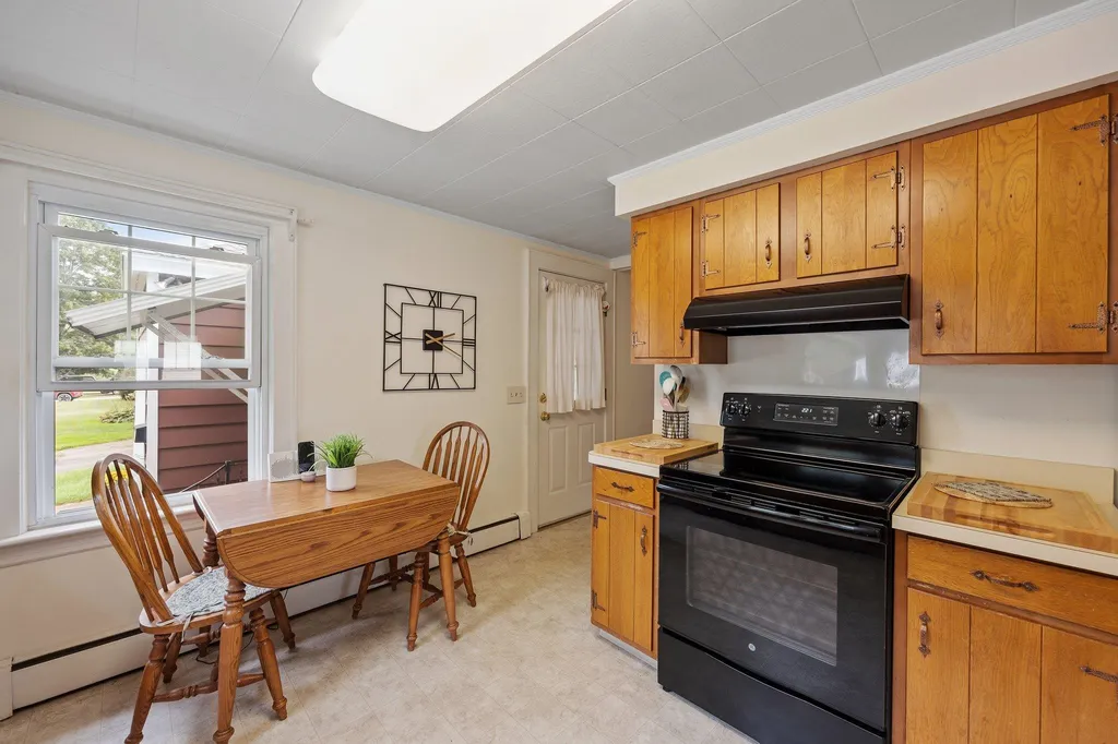 29 Lafayette Street Laconia NH 03246