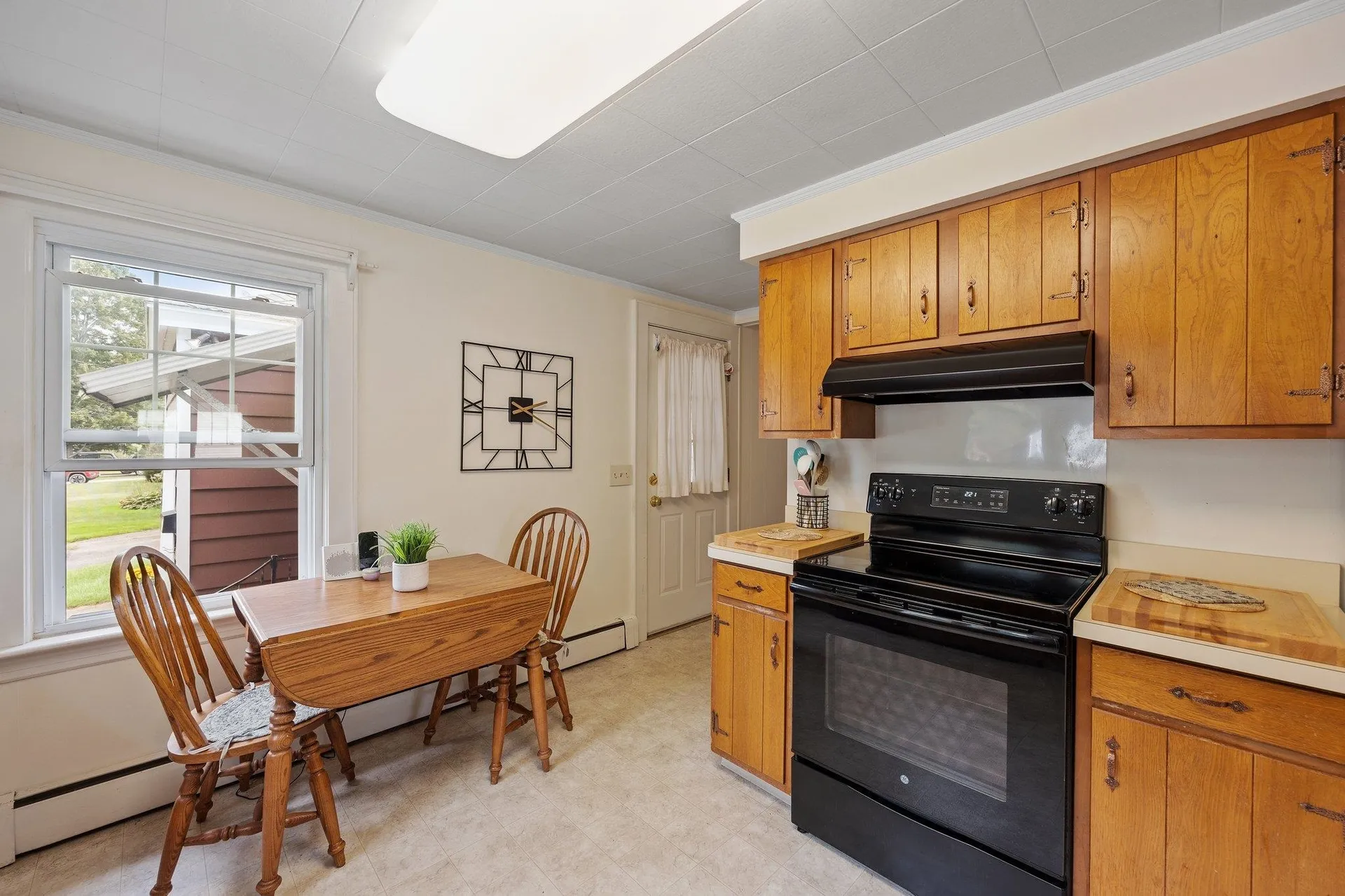 29 Lafayette Street Laconia NH 03246