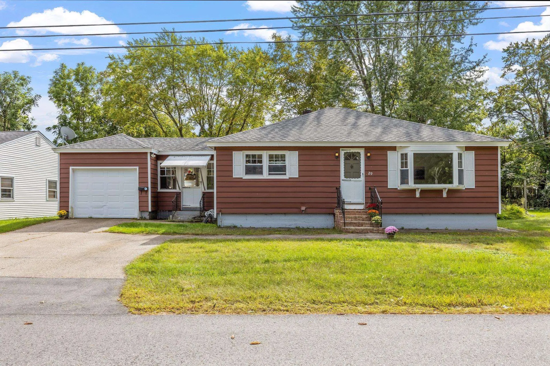 29 Lafayette Street Laconia NH 03246