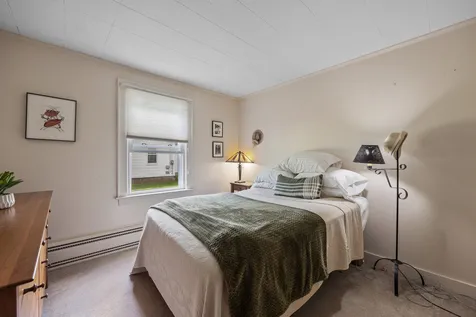29 Lafayette Street Laconia NH 03246