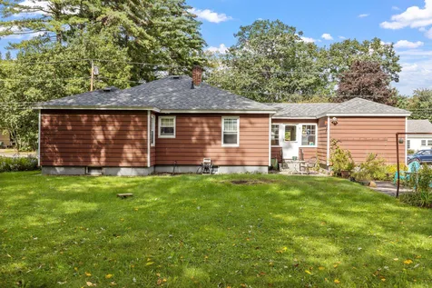 29 Lafayette Street Laconia NH 03246