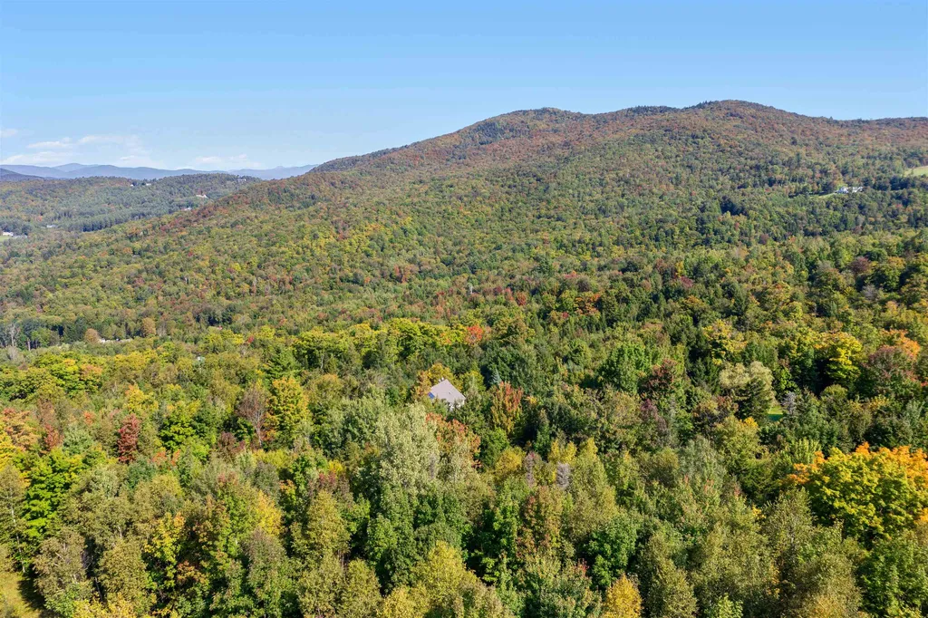 0 Pinnacle Meadow Road Stowe VT 05672