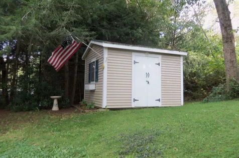 5 Lilac Drive Rochester NH 03867