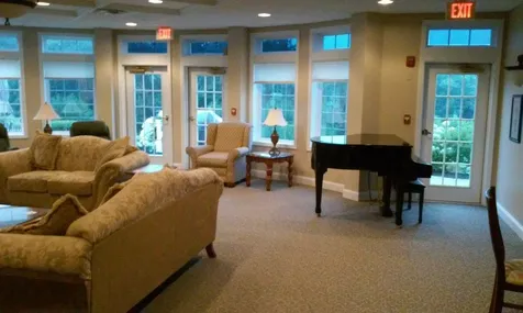118 Secretariat Estates Rochester NH 03867