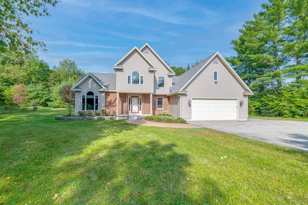 21 Mount Carter Drive Gorham NH 03570