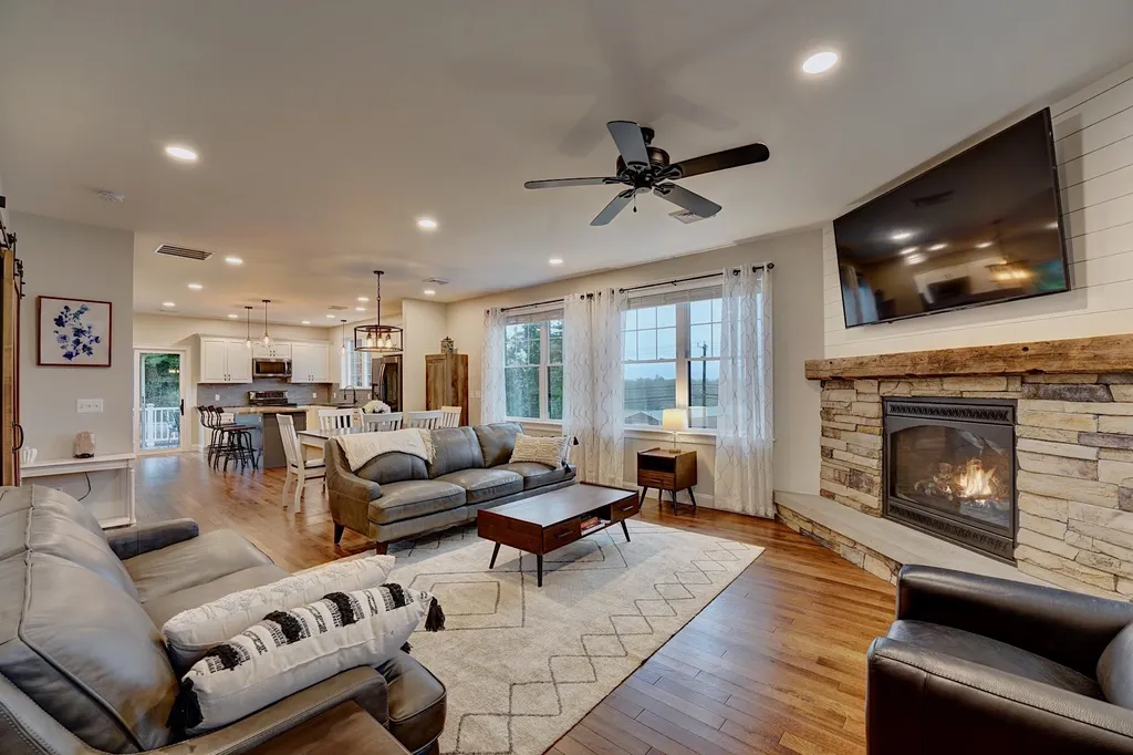 5 Beaumont Drive Dover NH 03820