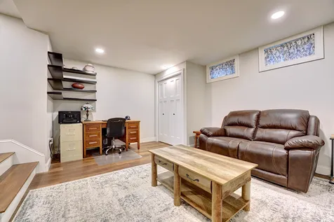 5 Beaumont Drive Dover NH 03820