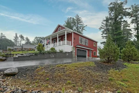 5 Beaumont Drive Dover NH 03820