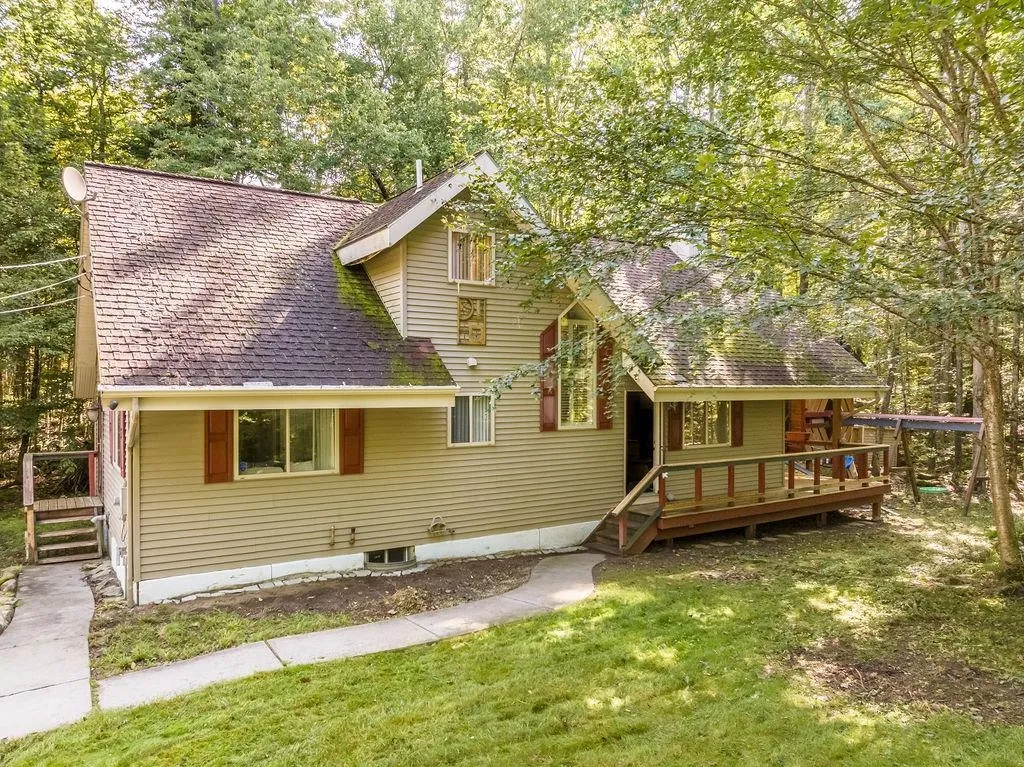 14 Boulder Trail Enfield NH 03748