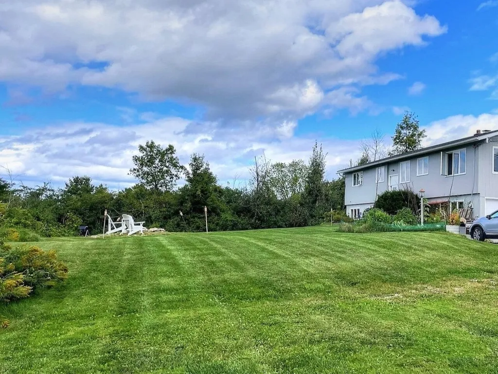 5476 Dorset Street Shelburne VT 05482