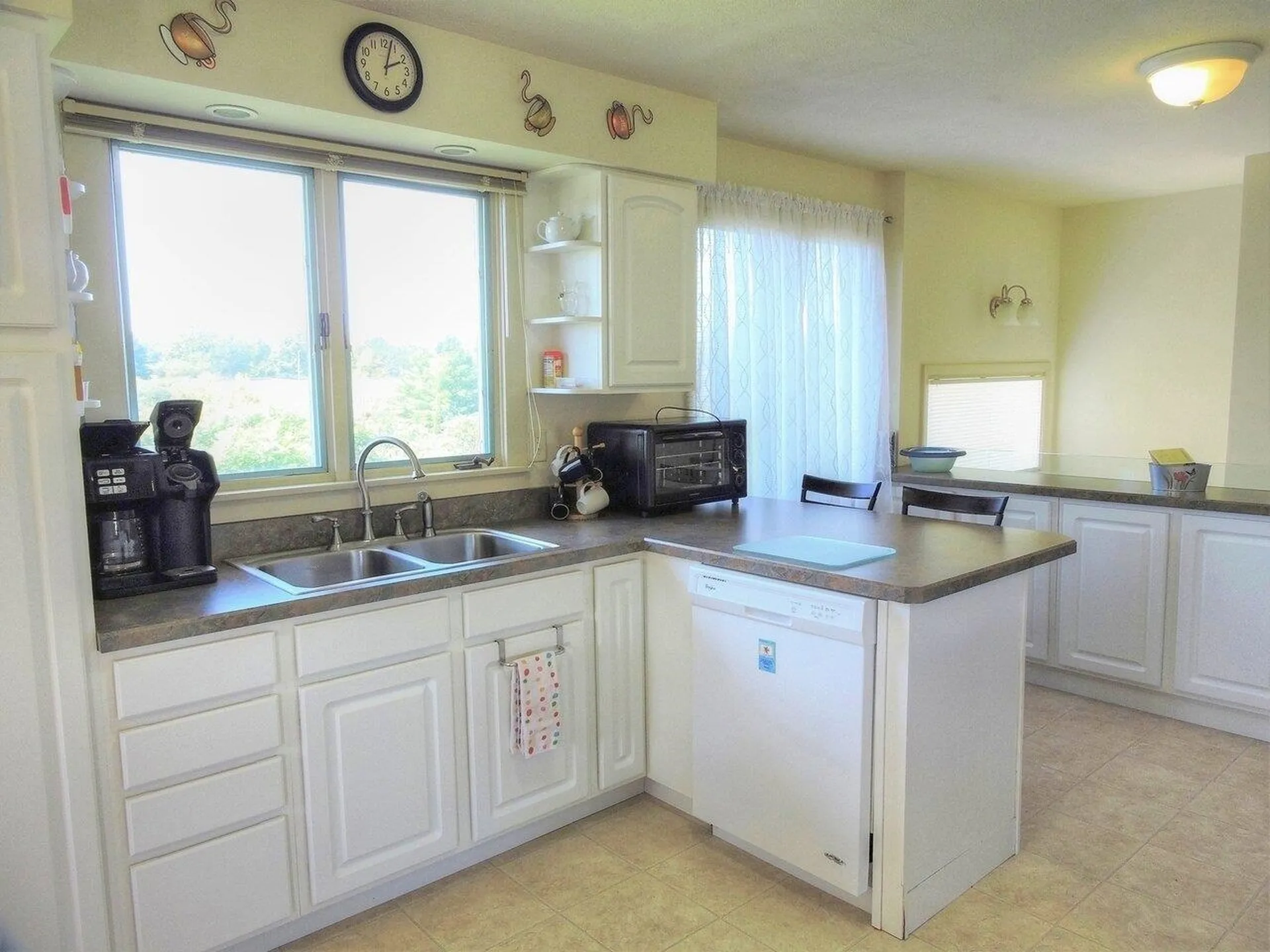 5476 Dorset Street Shelburne VT 05482