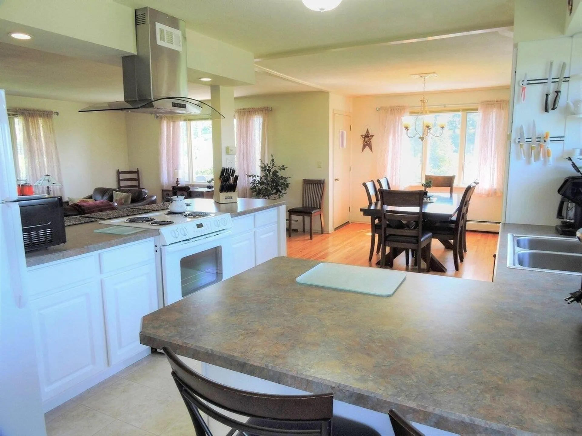5476 Dorset Street Shelburne VT 05482