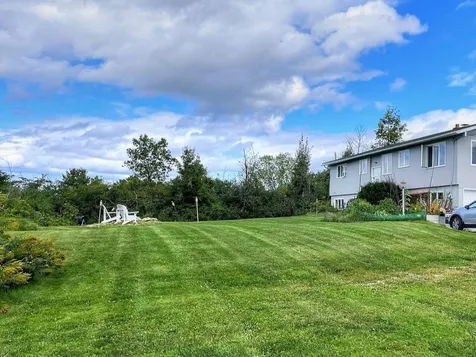 5476 Dorset Street Shelburne VT 05482