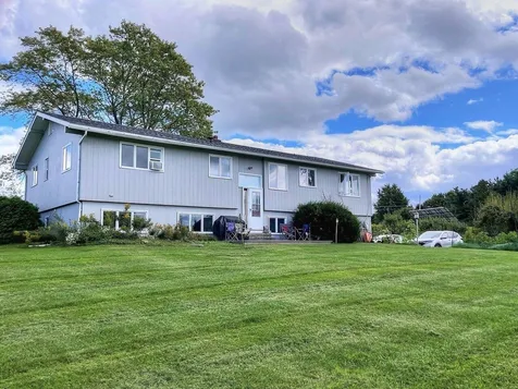 5476 Dorset Street Shelburne VT 05482