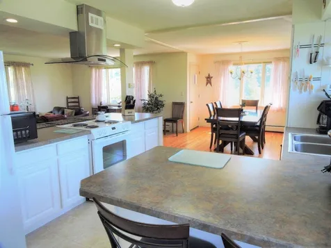 5476 Dorset Street Shelburne VT 05482