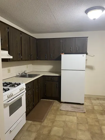 1 Lancelot Court Salem NH 03079