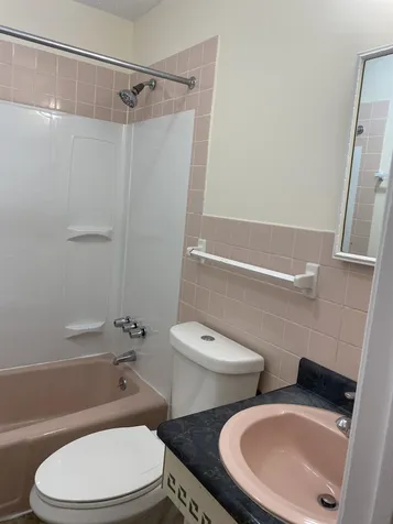 1 Lancelot Court Salem NH 03079