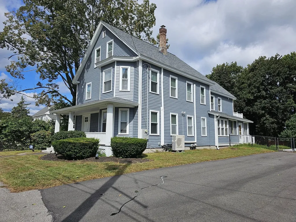 4 Park Avenue Derry NH 03038
