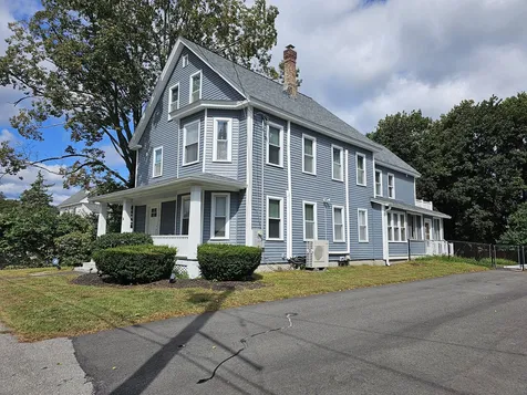 4 Park Avenue Derry NH 03038