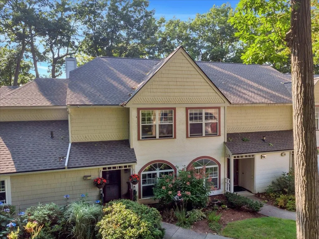 135 Northshore Drive Burlington VT 05408