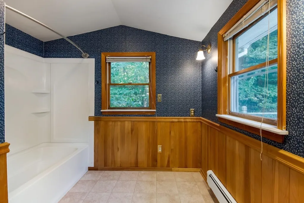 381 River Road Cambridge VT 05444