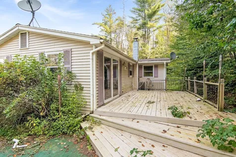 381 River Road Cambridge VT 05444
