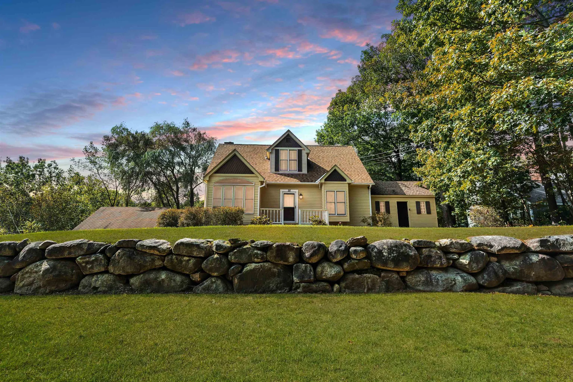 28 Mount Huggins Drive Swanzey NH 03446