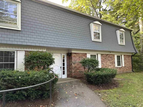 125 Kennedy Drive South Burlington VT 05403