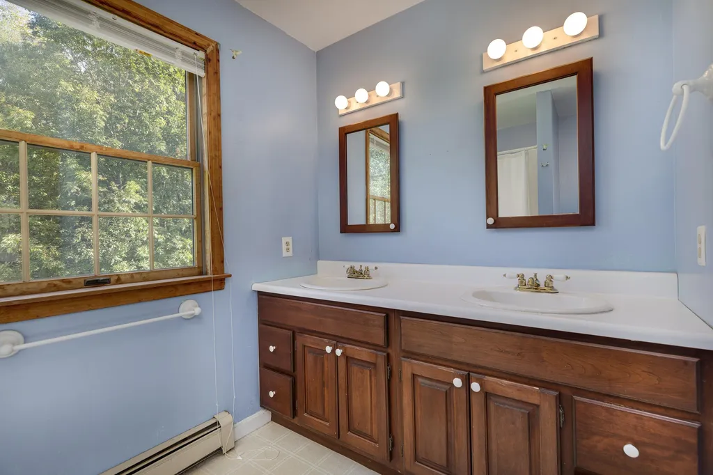 463 Meriden Road Lebanon NH 03766