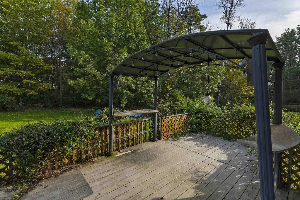 463 Meriden Road Lebanon NH 03766