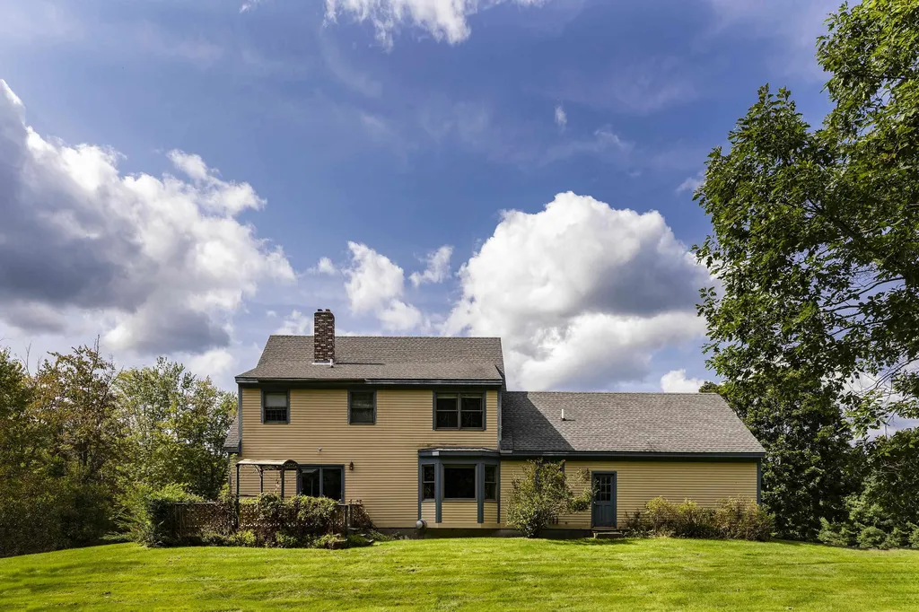 463 Meriden Road Lebanon NH 03766