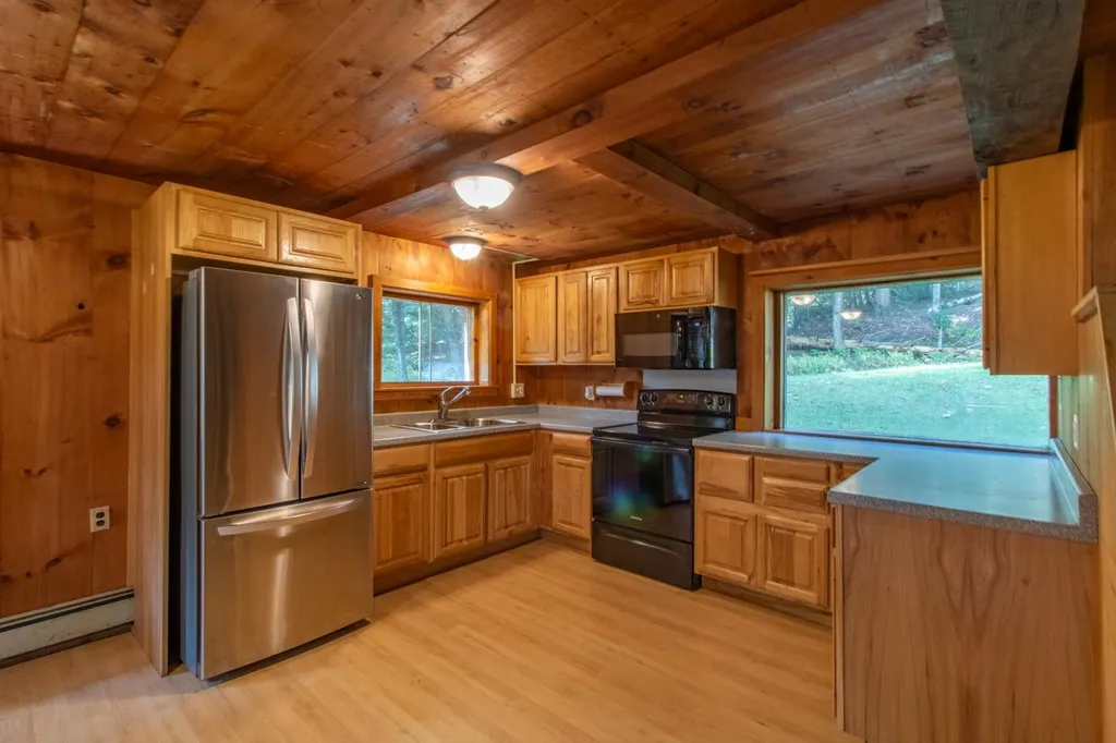 224 Oberland Valley Road Montgomery VT 05471