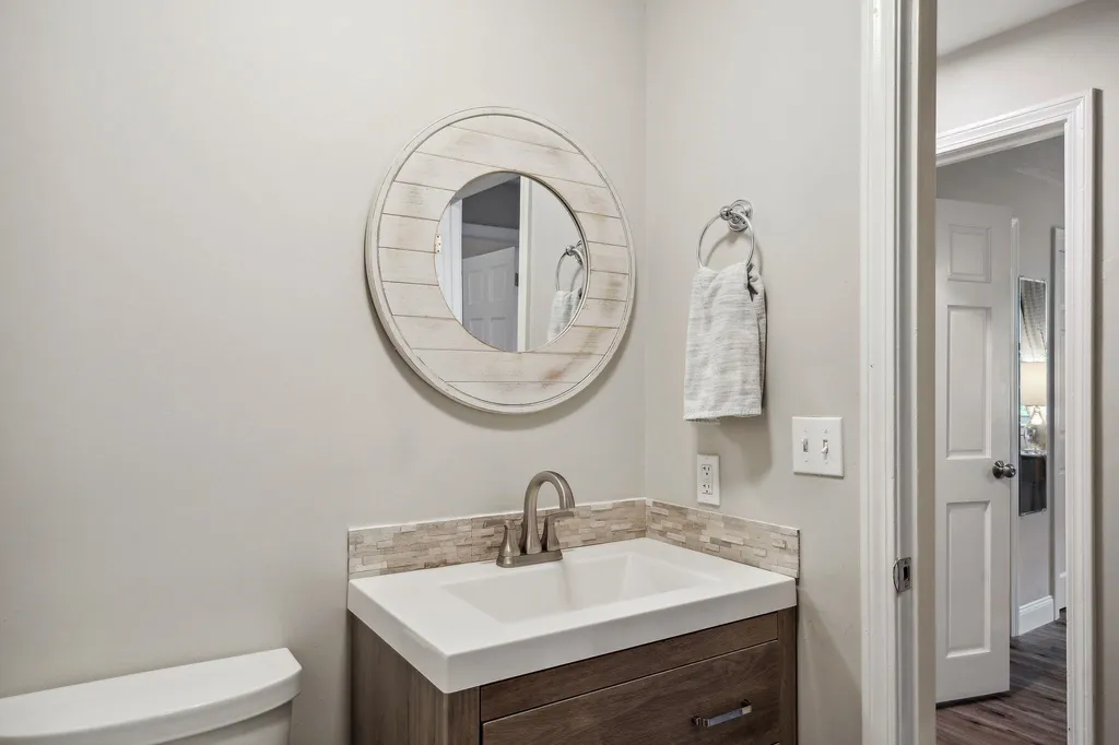 64 Cota Road Merrimack NH 03054