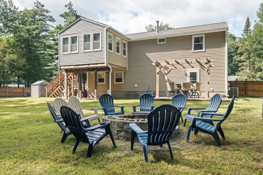 64 Cota Road Merrimack NH 03054