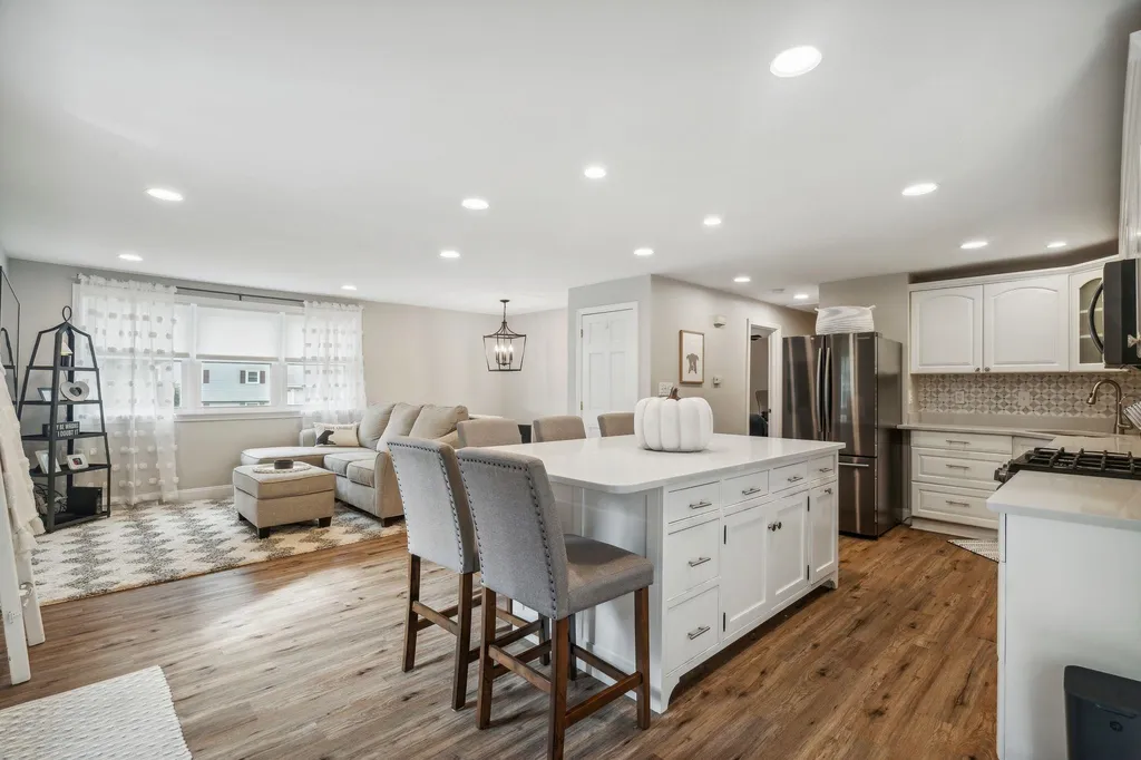64 Cota Road Merrimack NH 03054