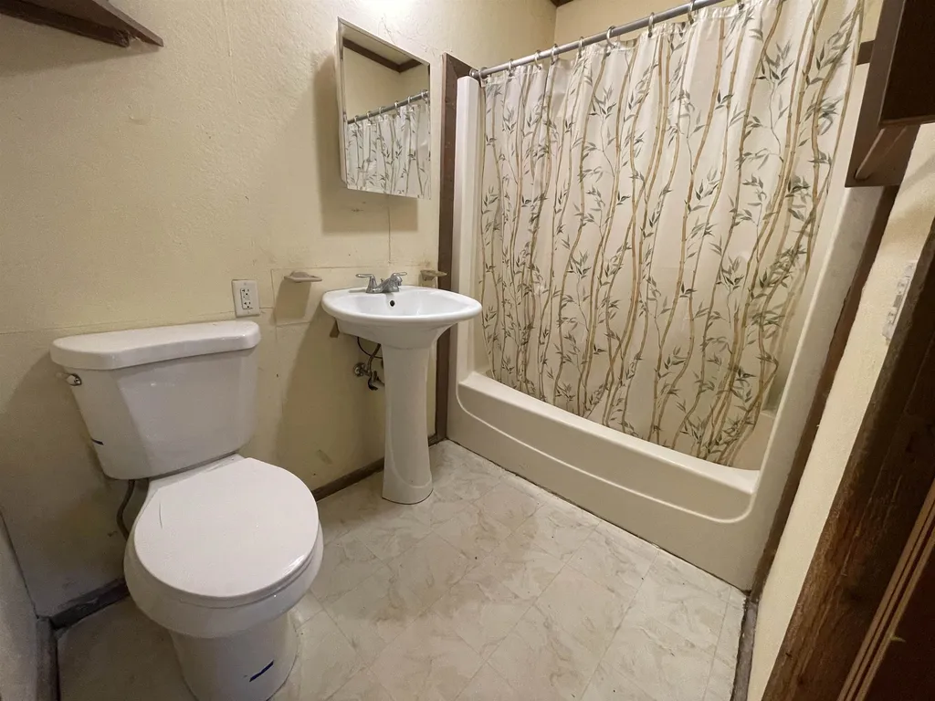 298 Carroll Road Fayston VT 05673